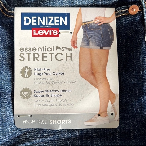 Denizen from Levi's Pants - Denizen from Levi's NWT
Womens High Rise! Cuffed Denim Shorts | Size 14/15 $24